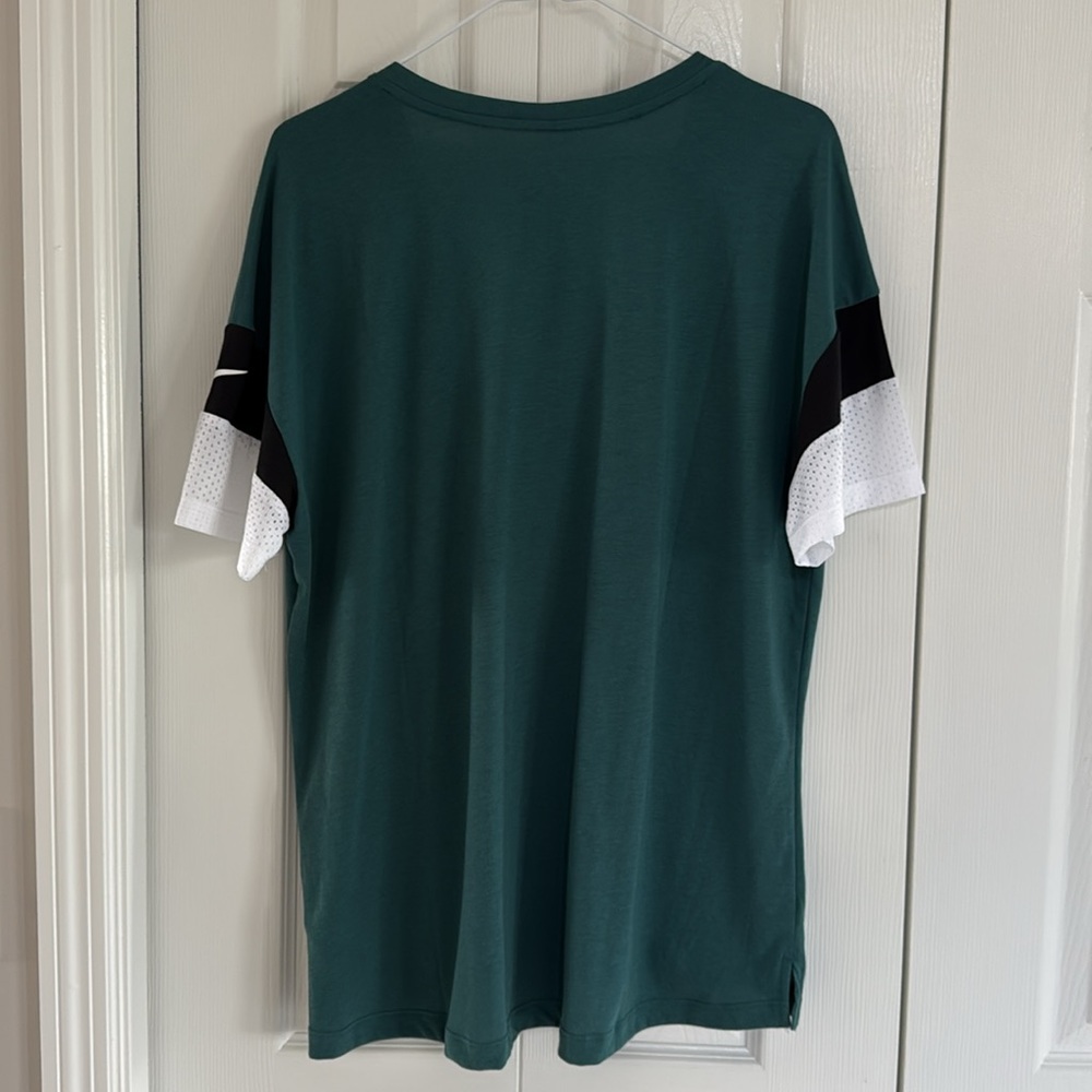 NWT Philadelphia Eagles Women's NFL Nike Dri-Fit Short Sleeve Tee - Size XL - Picture 6 of 9